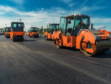 How Hot Is Asphalt When Paving?