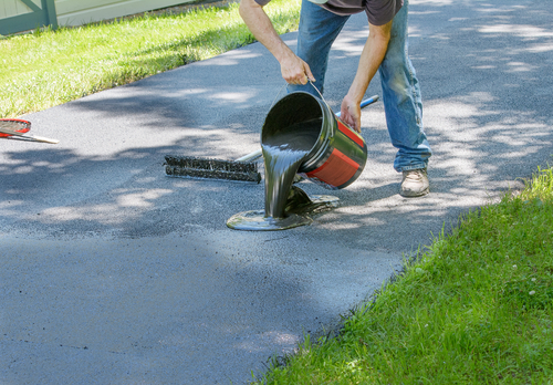 Don’t Use Hazardous Deicing Agents in Concrete Maintenance