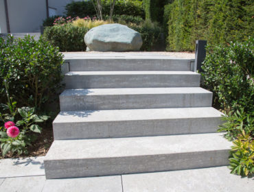 Advantages of Home Concrete Steps