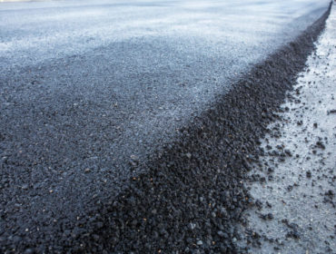 steps for laying an asphalt driveway