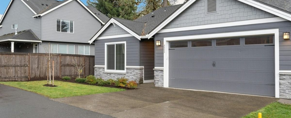 Are Asphalt Driveways More Cost-Effective Than Concrete in 2025?