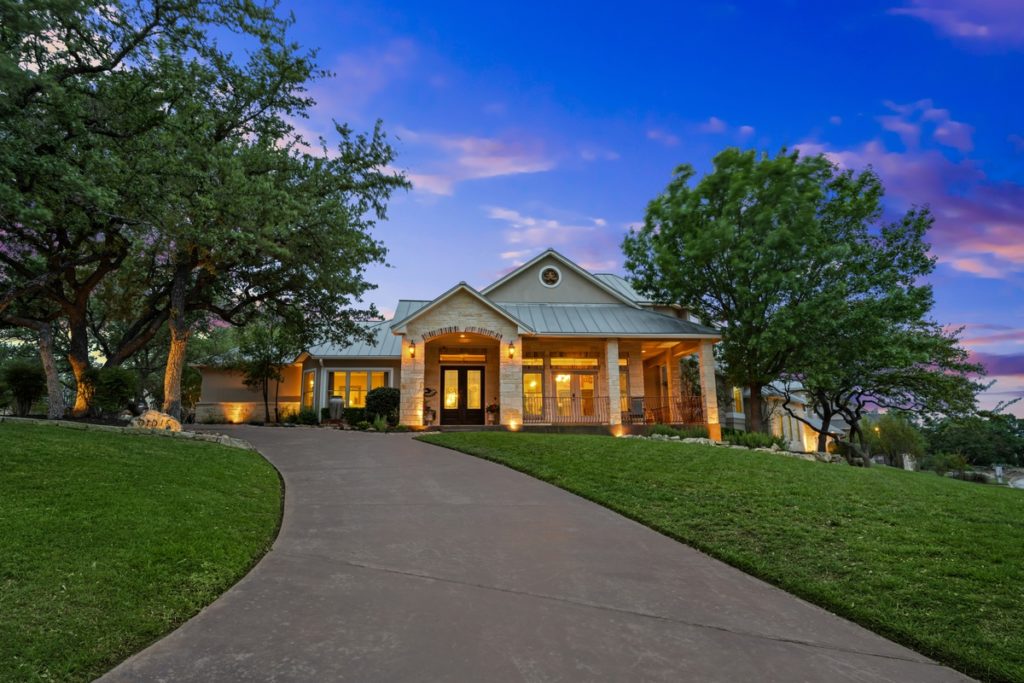 What Does a New Asphalt Driveway Look Like After Installation?