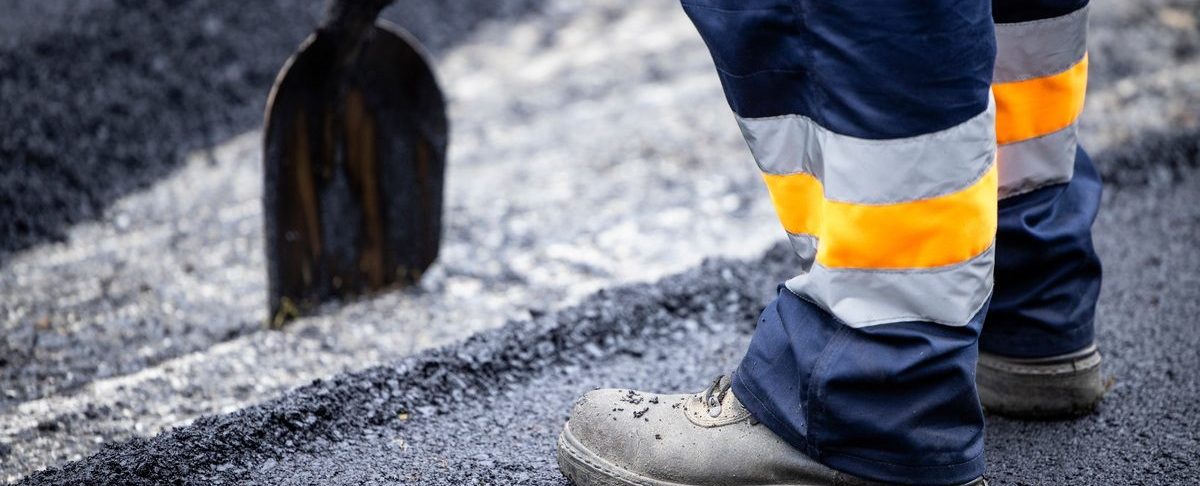 cost to replace an asphalt driveway