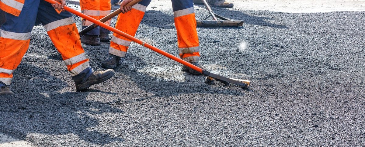 Red Flags to Avoid When Searching for Asphalt Paving Near Me