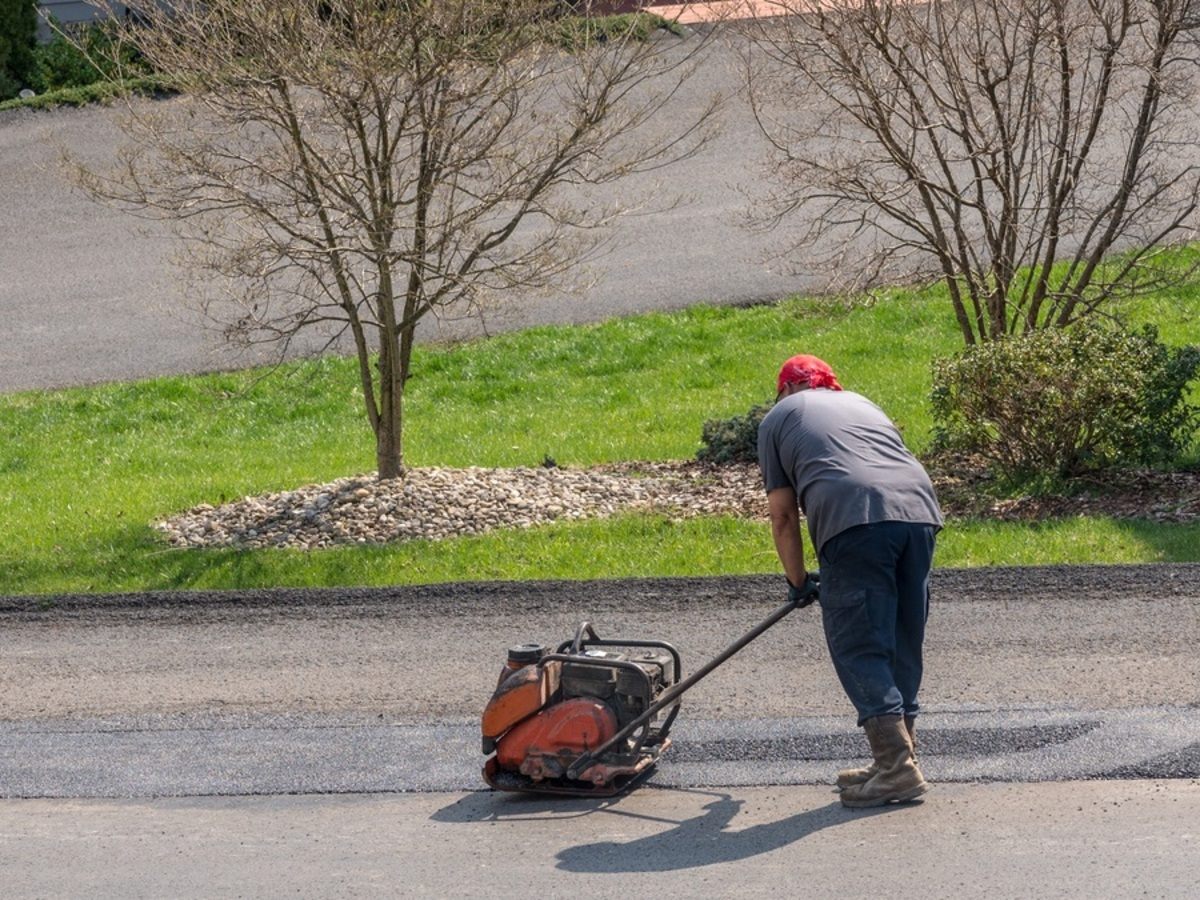 Asphalt vs. Concrete: How to Fix a Steep Driveway in Minnesota