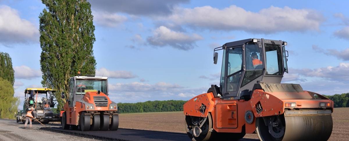 Asphalt vs. Blacktop: What Contractors Don’t Explain